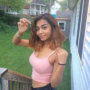 desi teen with sexy body