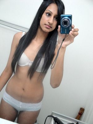 sexy indian selfie