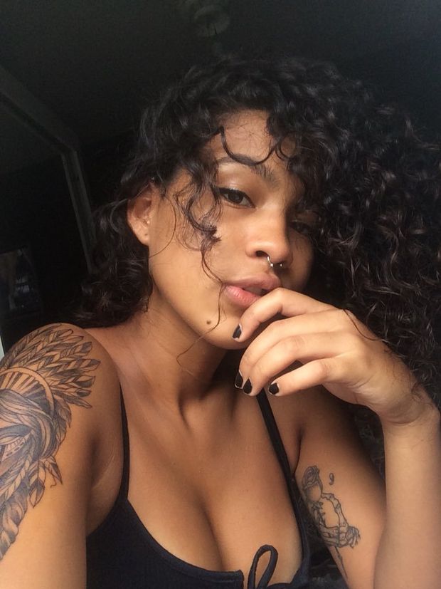 cute cleavage