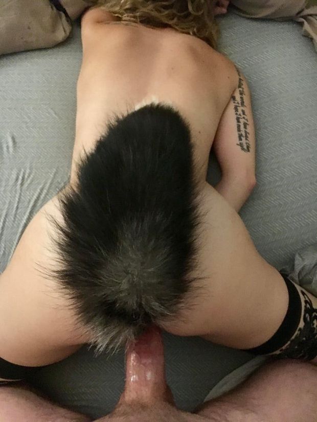 foxy hotwife