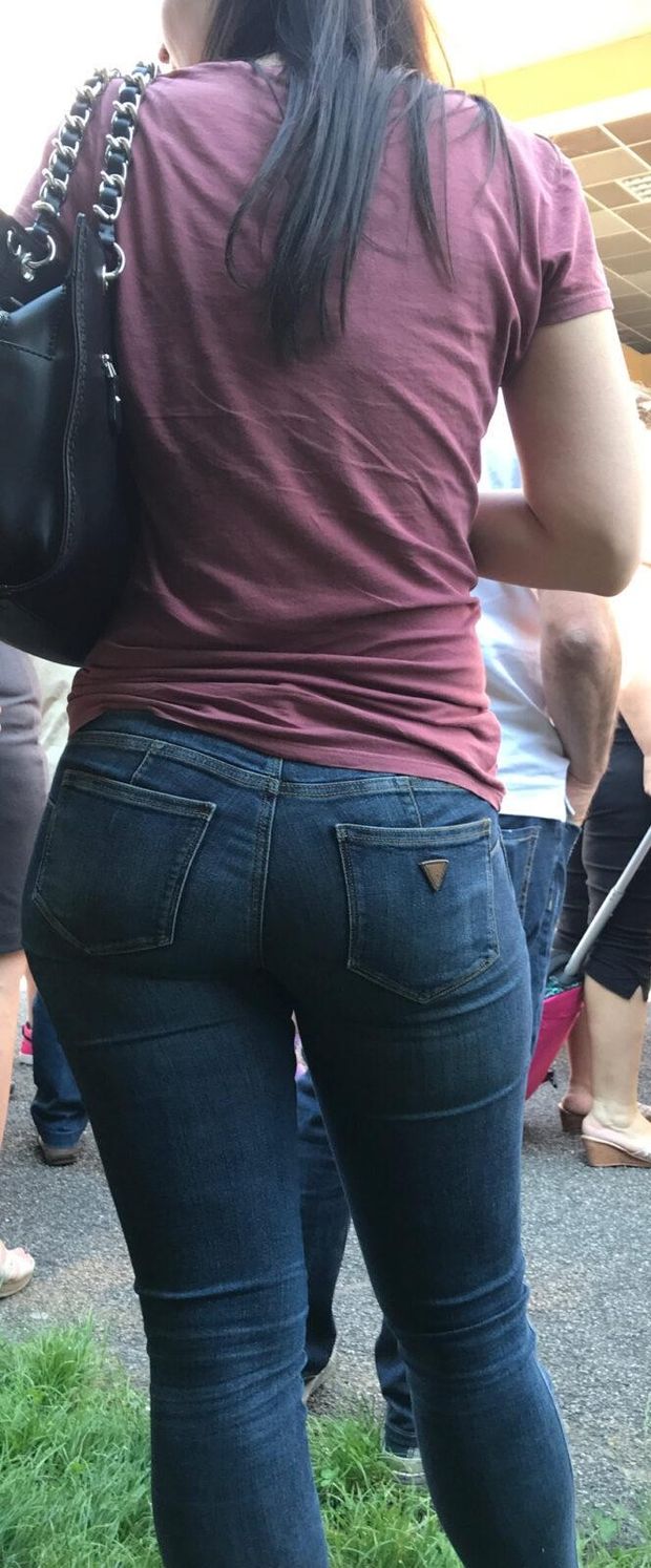 candid ass