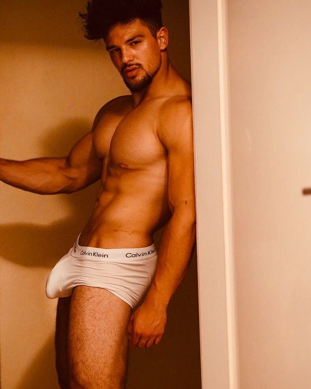 Delicioso bulge!
