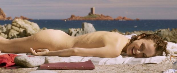 Natalie Portman Nude- Planetarium