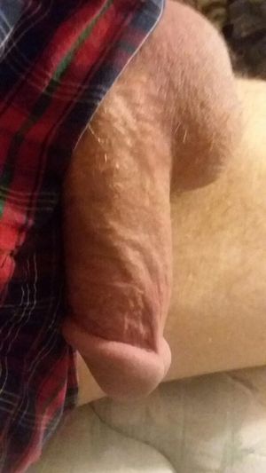 JohnsonCumsinu25 Foto