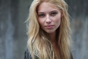 Pretty face with sexy cheekbones