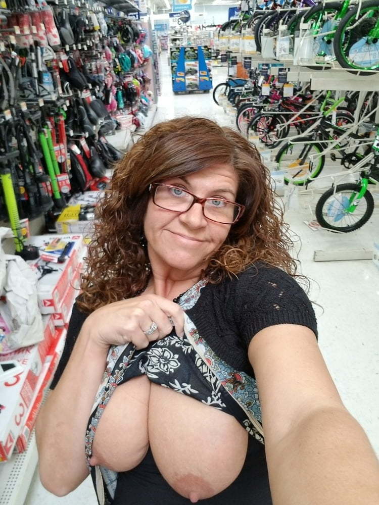 tits mix