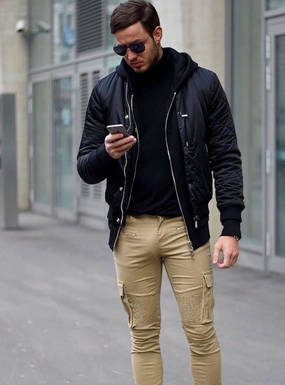 Obvious amateur: he's overpacked the device. He should have consulted an explosives expert.
