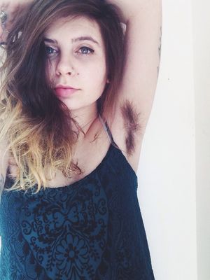 hairy armpits