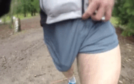 this exact thing happend in gym class and turned me bi