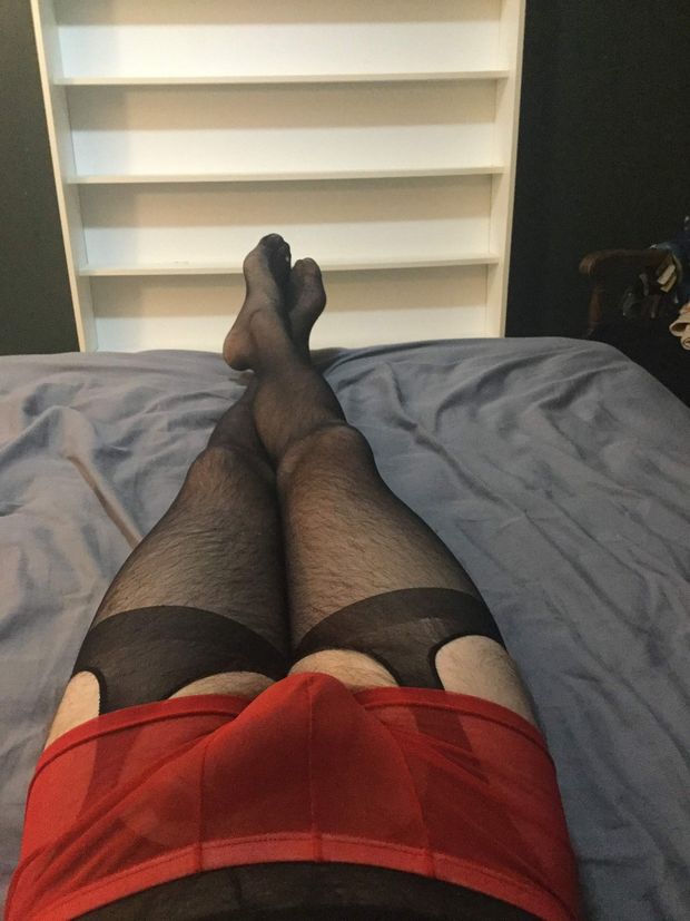 Waist down dress up