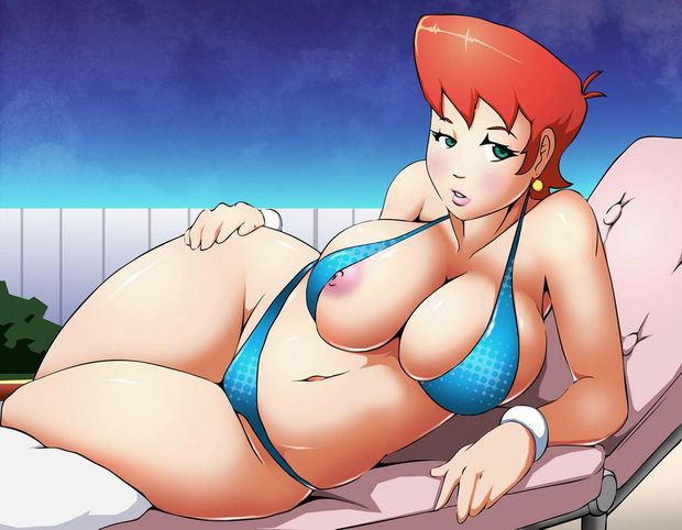 Sexy redheaded milf in bikini