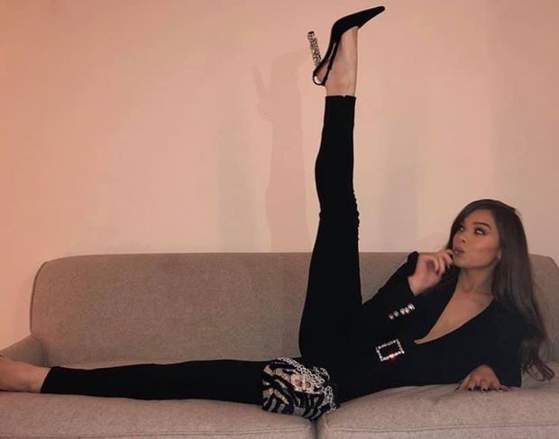 Sexy Leggy Hailee Steinfeld