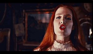 Simone Simons - Epicass Bang!
