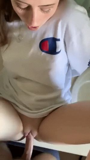 Fucking my gf in the bathroom