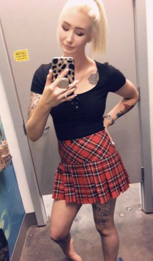 I think I’m going to stop wearing panties in public for easy access