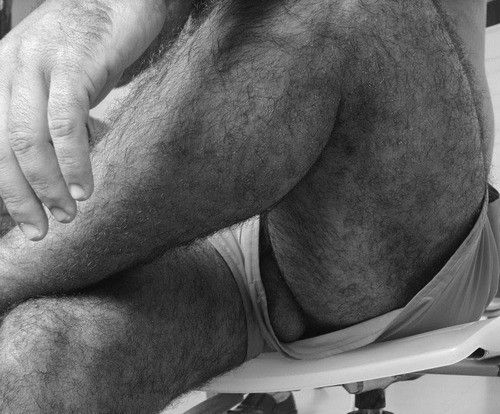 Hairy hangout