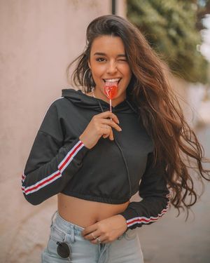 licking that popsickle like your dick