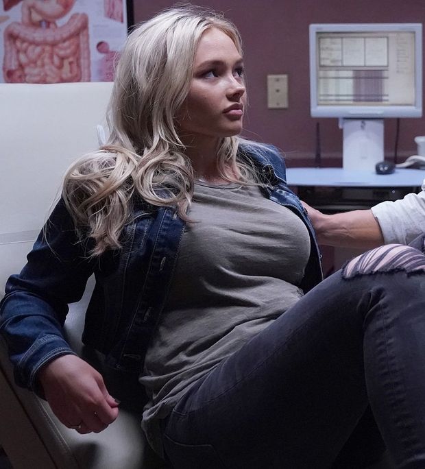 Natalie Alyn Lind