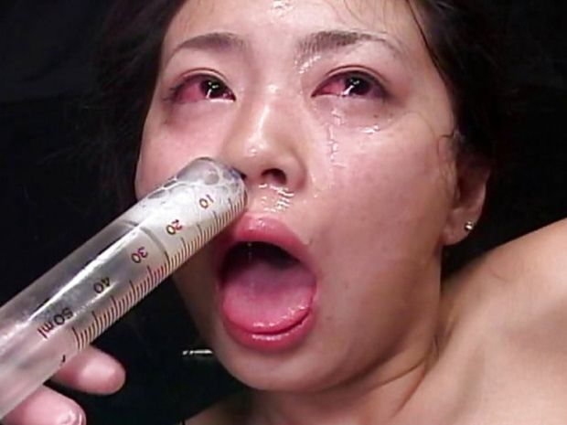 Cum in nose