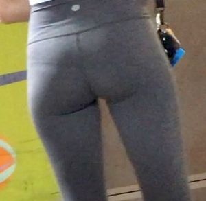 Hottie In leggings with visible panty line