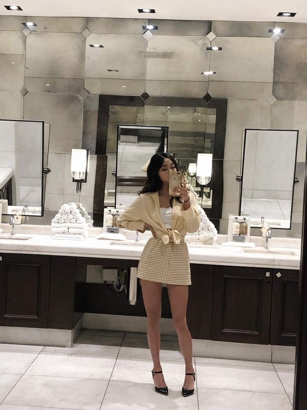 spoiled bitch (3/3)
