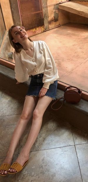 Teen in glasses and flip flops