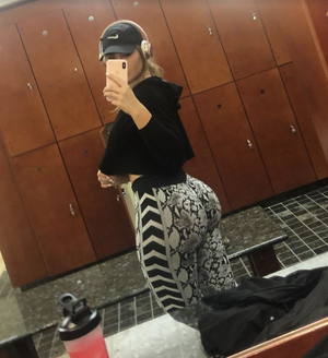 cant take your eyes off