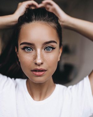 Katya Miro