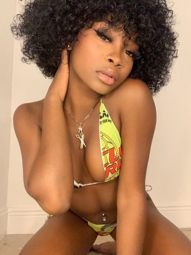 hot ebony babe