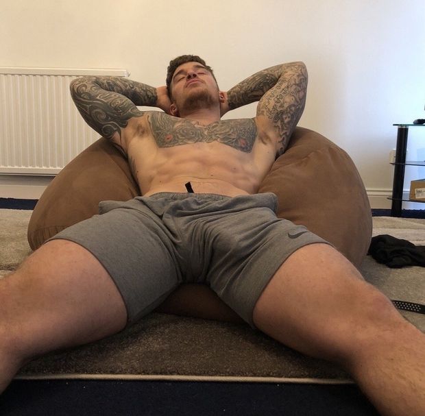 Grandiose bulge!