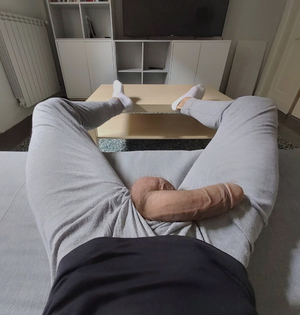 Thick Gay Cock Selfie