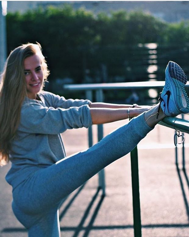 yoga babe