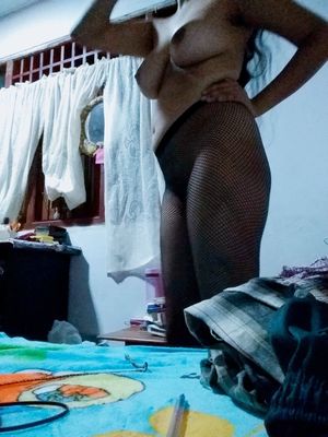 sexy wife sexy boobs