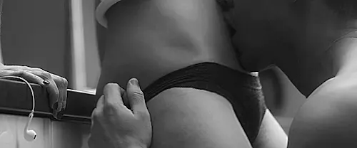 Undressing her