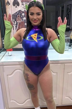 Nilsa In Halloween costume