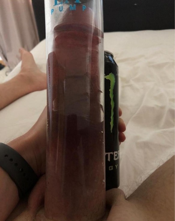 Penis Pumps in action