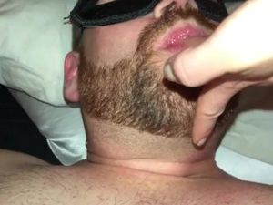 Husband eats up his wife’s creampie filled pussy