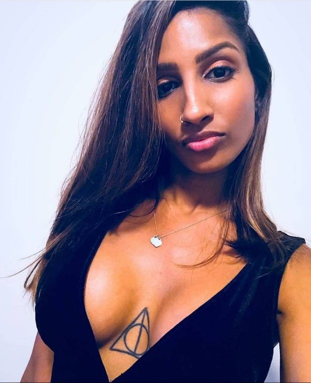 indian selfie