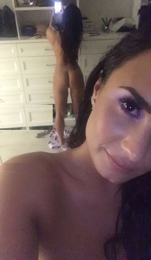 Demi Lovato Leaked 7