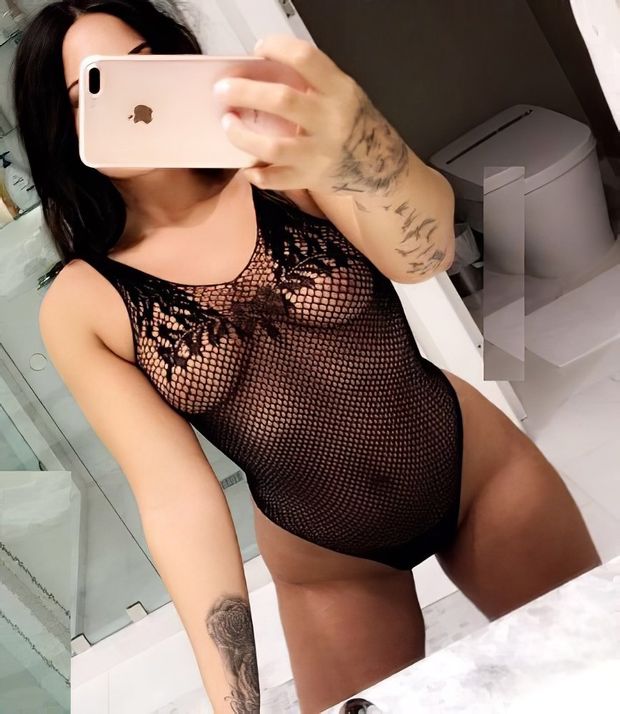Demi Lovato Leaked 14