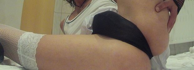leanna slim skinny ass