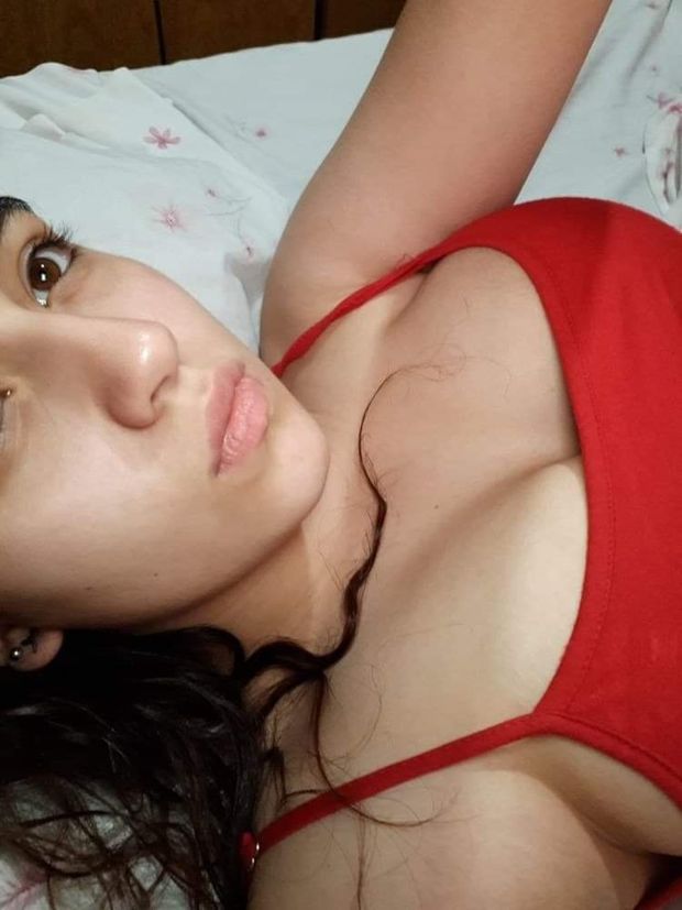 Beaty teen with amazing tits