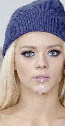 Gorgeous Elsa Jean