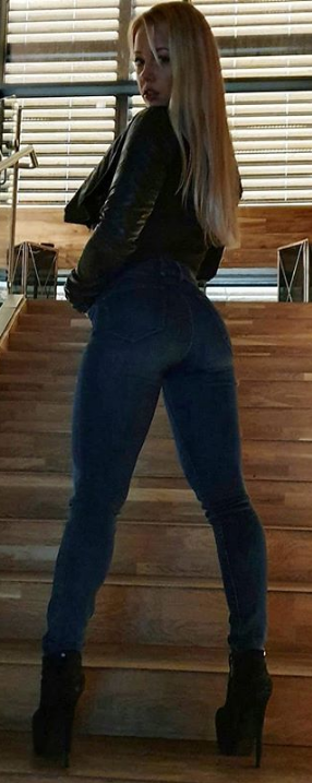 great ass in jeans