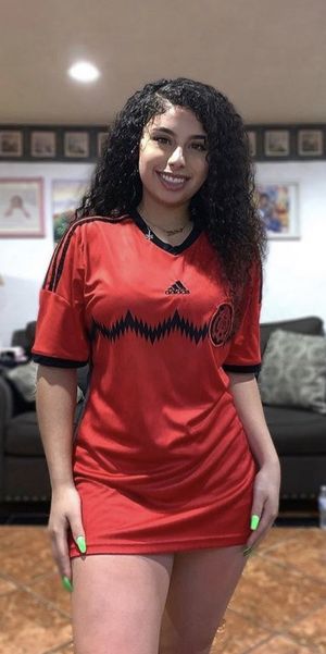 Win or lose I’m gonna lift that shirt up and eat her out