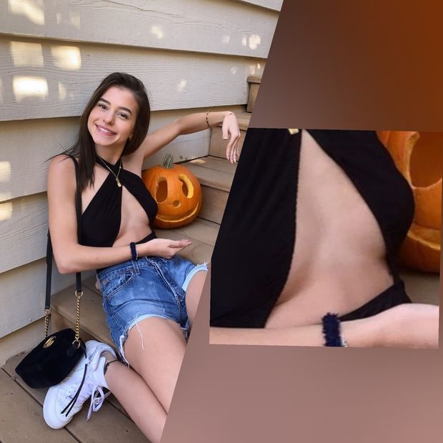Lea elui side boob