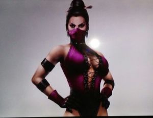 Hot picture of real Mileena actress