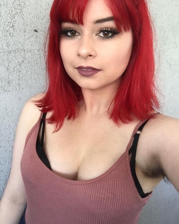 hairy armpits