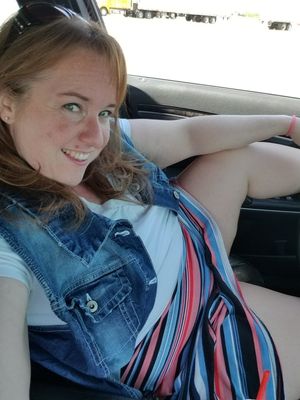 At Truckstop flashing pussy
