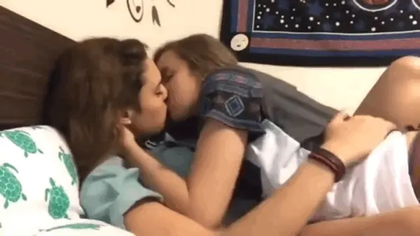 I want to see these two teens fucking